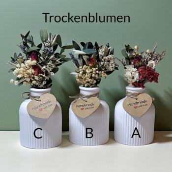 Preview: Dekoteller Endlich Frühling Set mit geriffelter Vase / Stabkerzenhalter rundes Tablett mit Rillen zwei Lichthäuser Strandhäuser - Artikel-Nr. 1100067